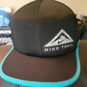Nike Pro Dri-Fit hat